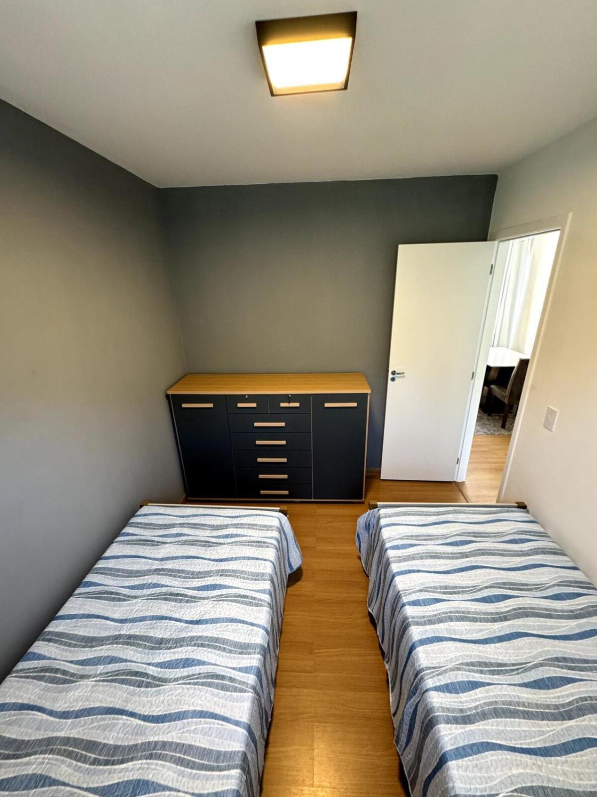 Mobilado Perto De Varias Praias Apartamento *